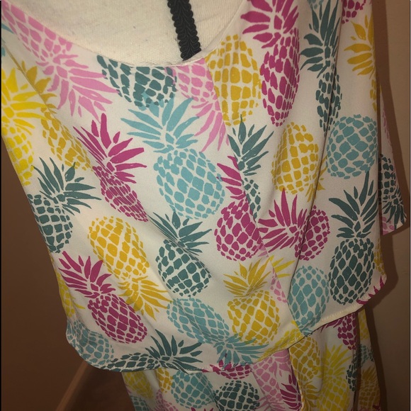 🍍HOST PICK🍍 🆕 Finn & Grace Pineapple Romper - Picture 4 of 5